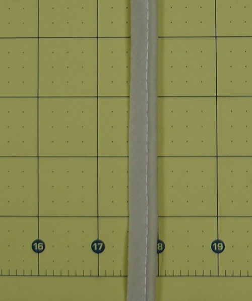 Piping inTaupe per metre